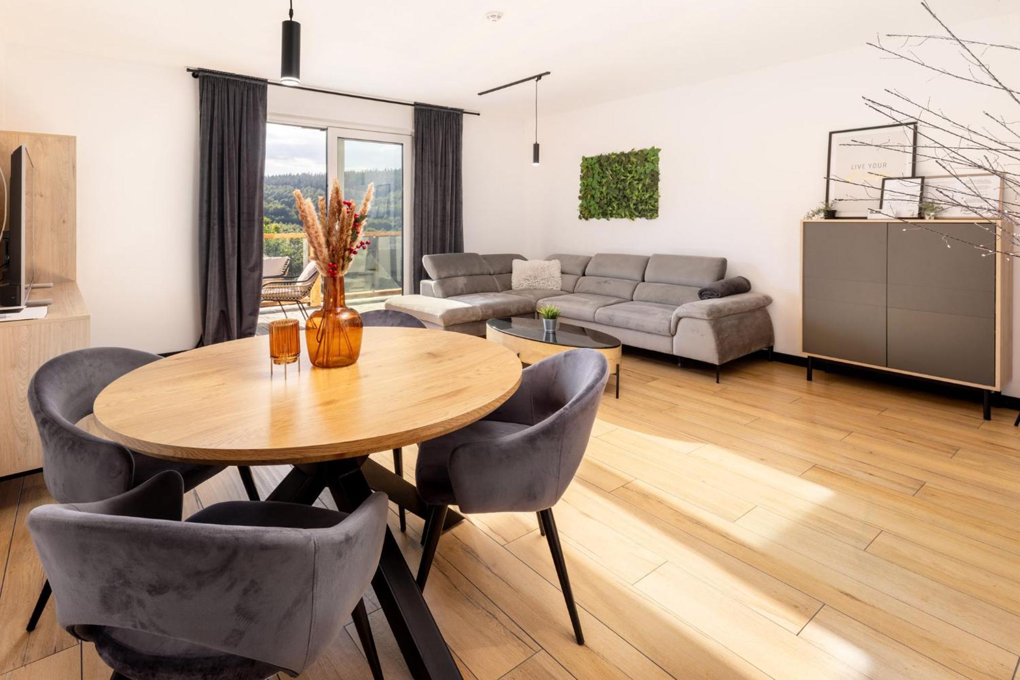Apartamenty Larice - Podgrzewany Basen, Balia I Sauna Сверадув-Здруй Экстерьер фото